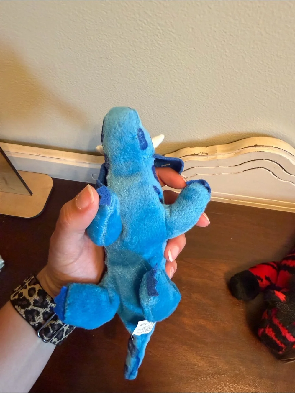 Pair of Avon Full O’ Beans plush toys